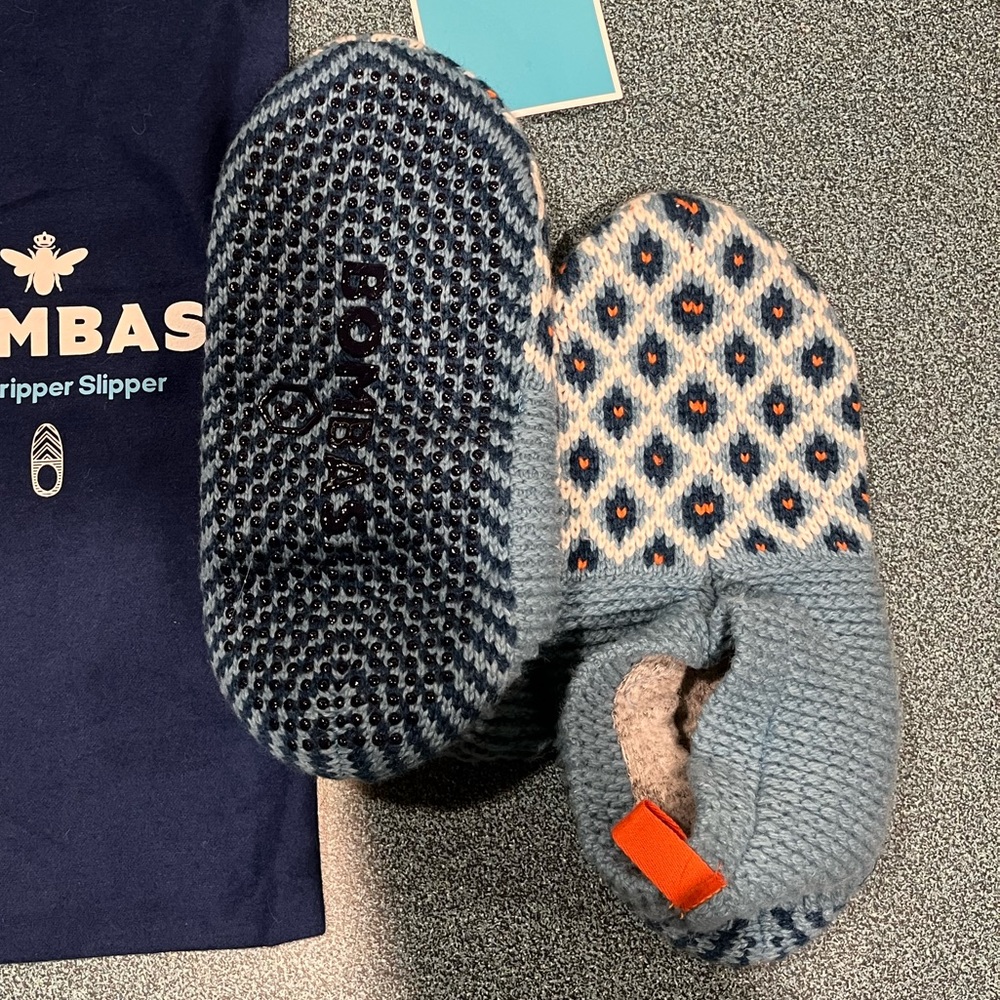 Bombas Womens Gripper Slipper NEW!